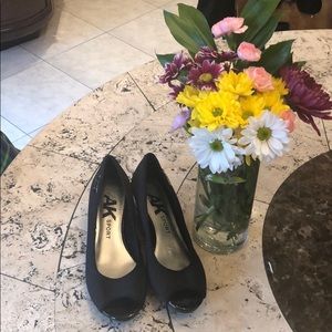 Black peep toe wedges